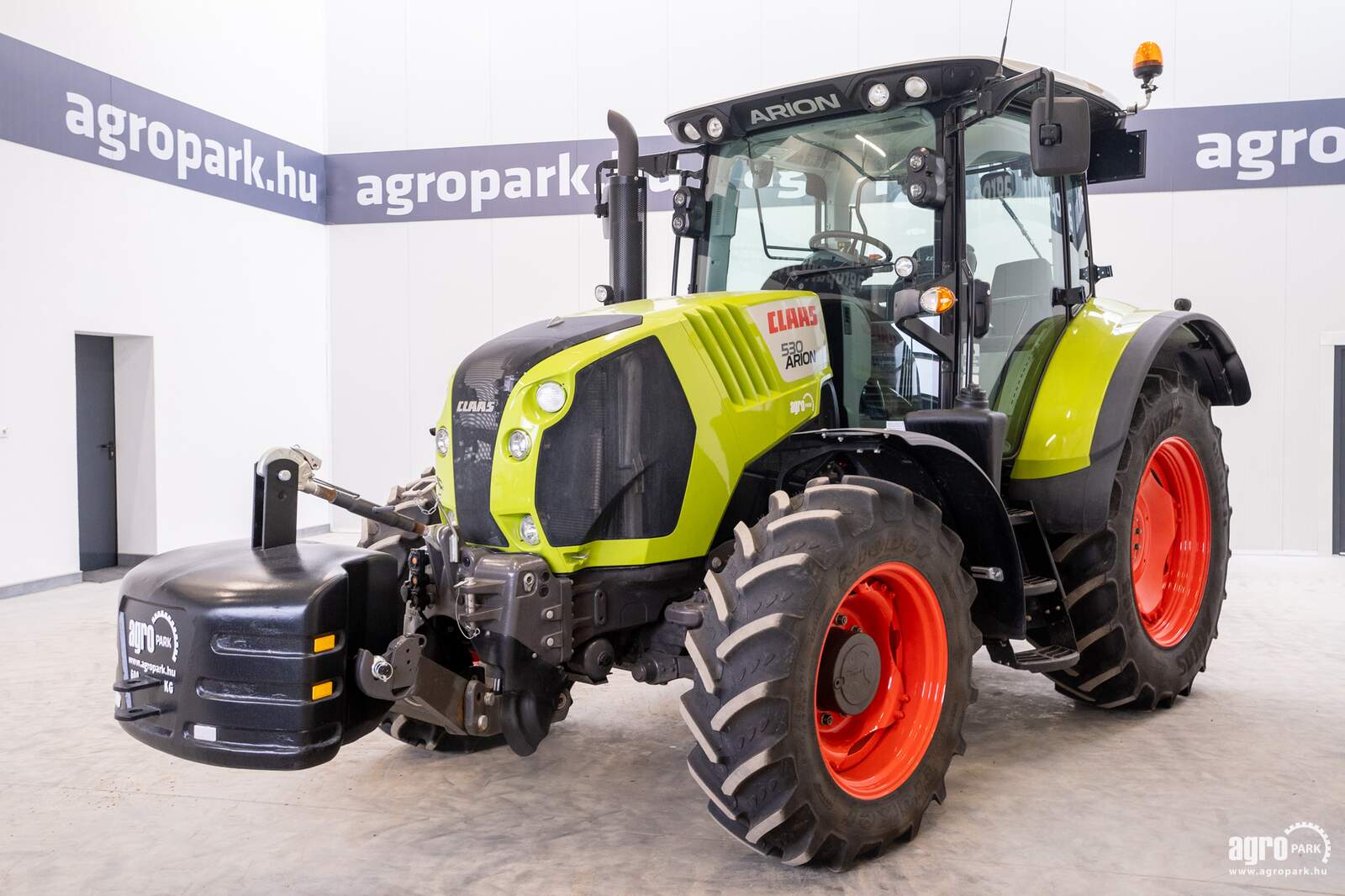 Claas Arion 530 CIS (607 hours)