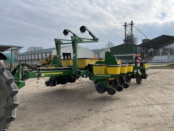 John Deere 1770 MaxEmerge XP