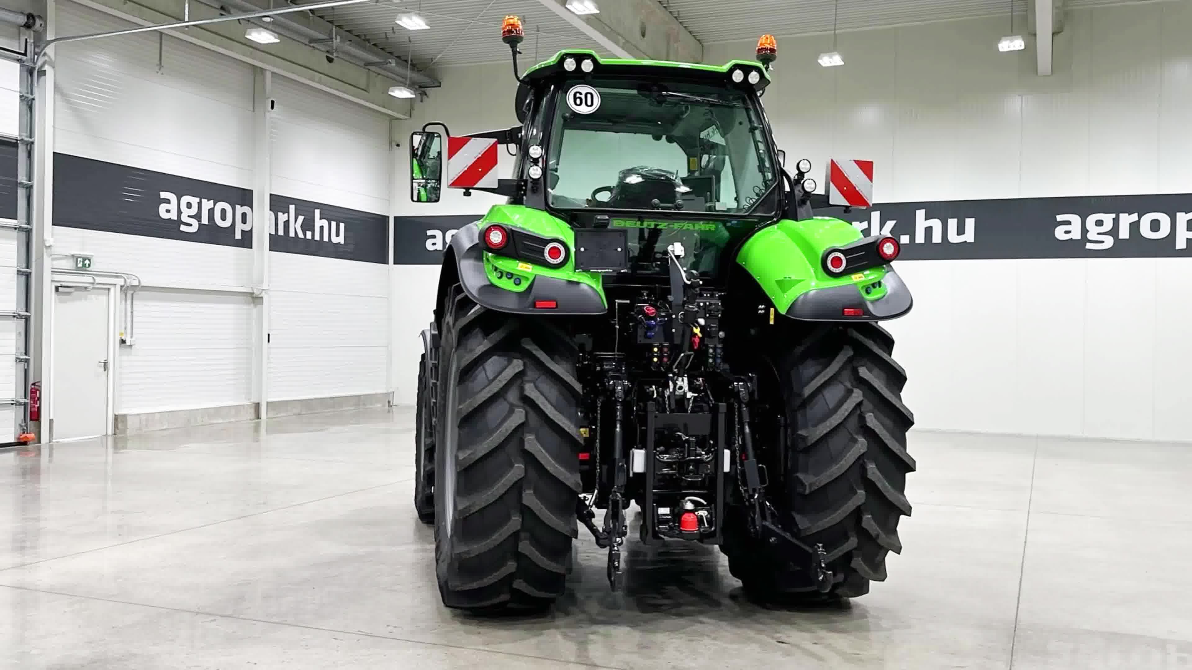 ÚJ Deutz-Fahr 7250 TTV - AGROPARK - Case, Claas, John Deere, New ...