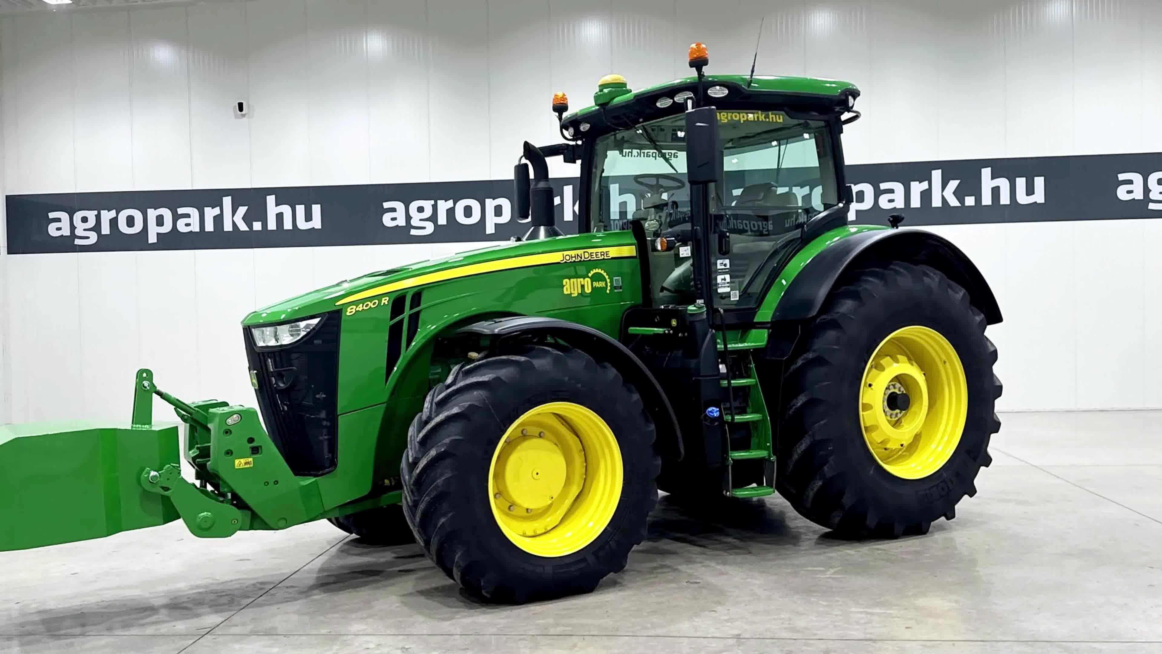 Nuevo Peso de rueda de 72 kg para tractor John Deere - AGROPARK - Valor en  la agricultura