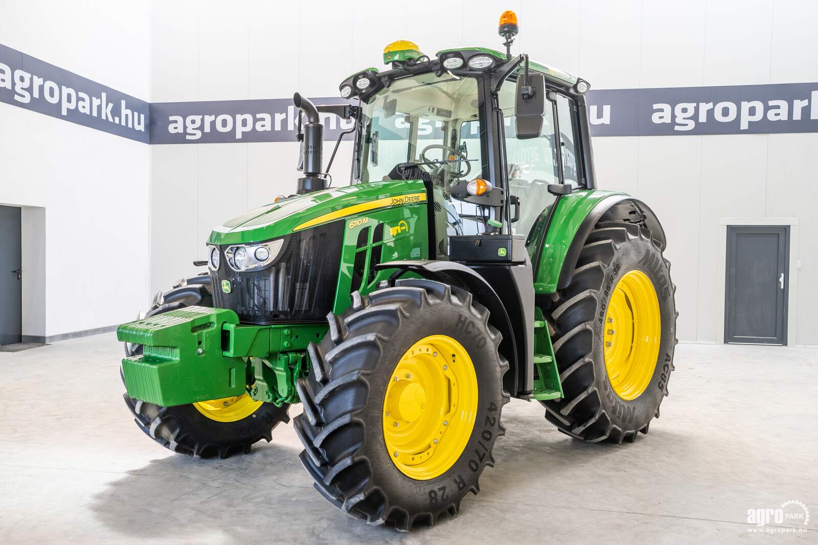 ÚJ John Deere 6110M
