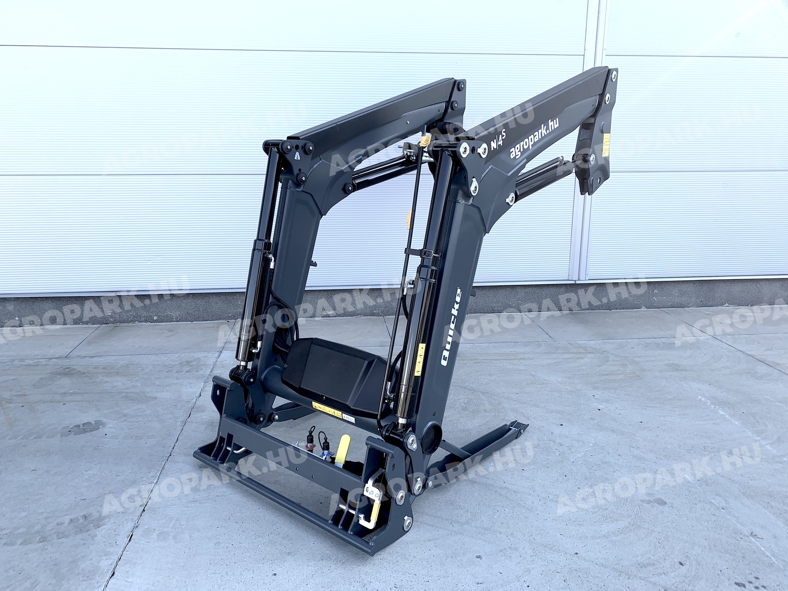 Neu Quicke N4S Frontlader - AGROPARK - Value in Agriculture