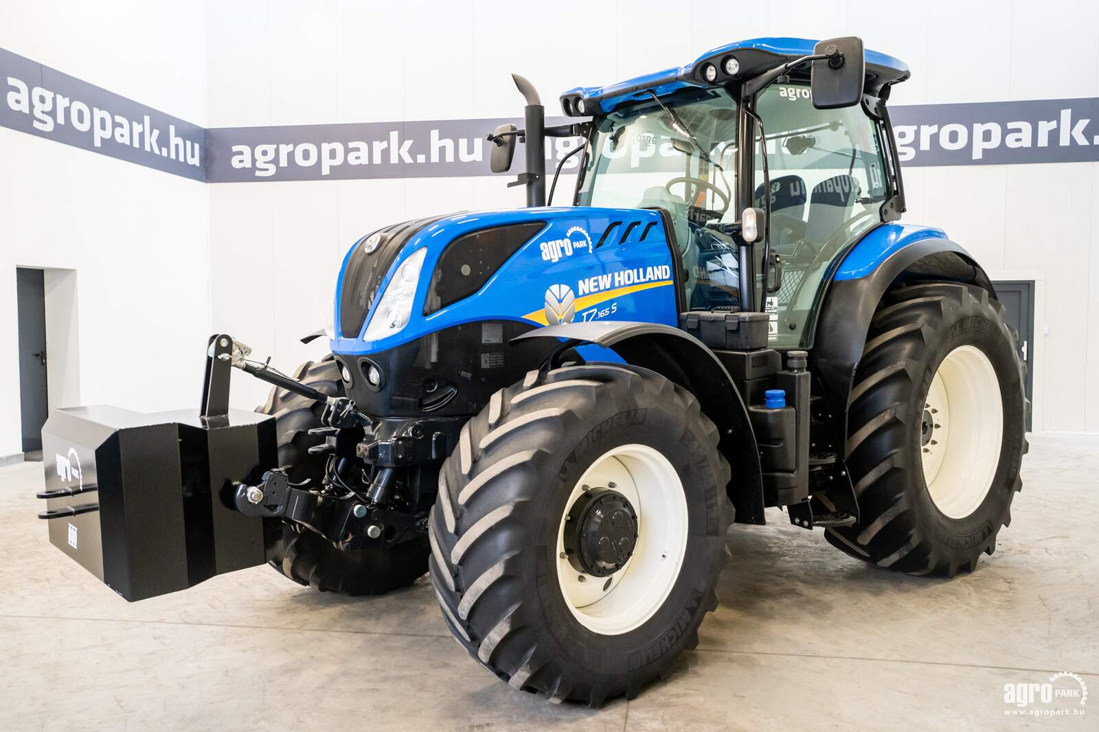 New Holland T7.165 S (3648 hours) - AGROPARK - Value in Agriculture